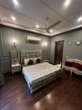 Luxury One Bed Goldcrest